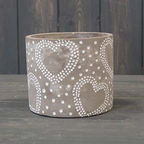 Small Cement Grey Heart Pot (10.5cm) detail page